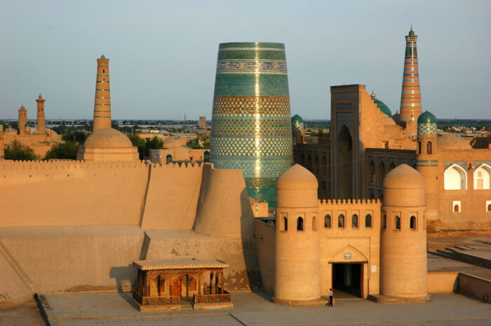 USBEKISTANI RINGREIS: TAŠKENT-KHIVA-BUHHAARA-SAMARKAND (kõik hinnas)