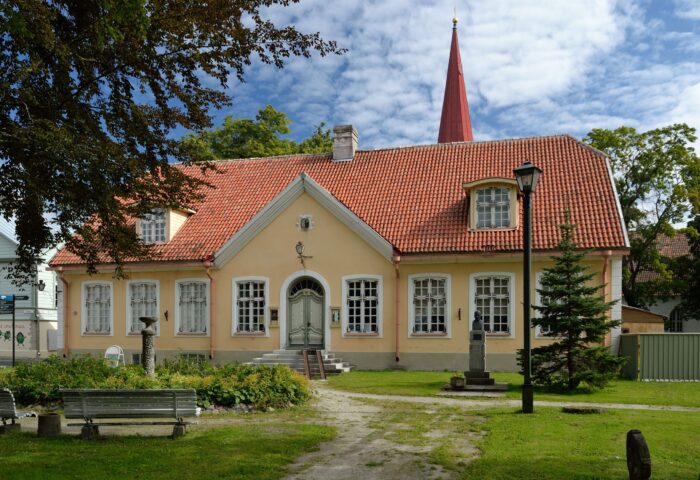 Läänemaa ja Draamateatri etendus "Üks helevalge tuvi"