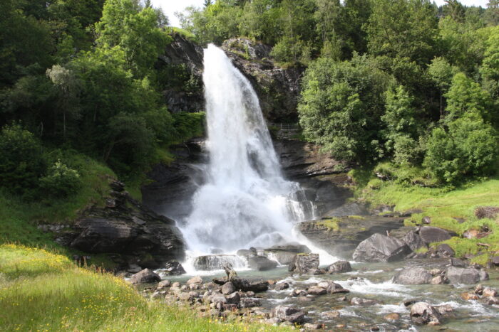 KESK NORRA - fjordid, mäed ja trollid - Image 10