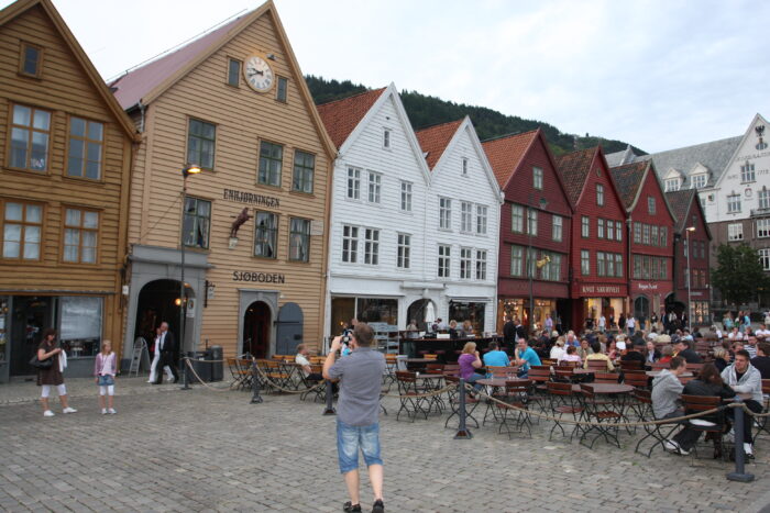 KESK NORRA - fjordid, mäed ja trollid - Image 11