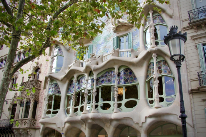 BARCELONA, mägiklooster MONTSERRAT ja TORRESE Veinitalu. - Image 7